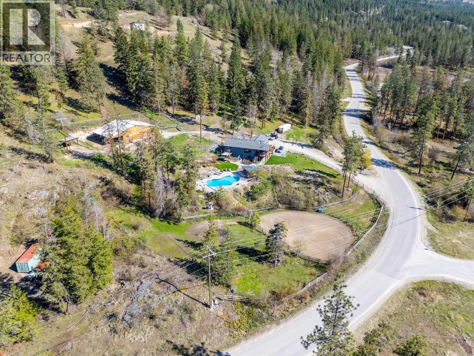 6025 Farmers Drive