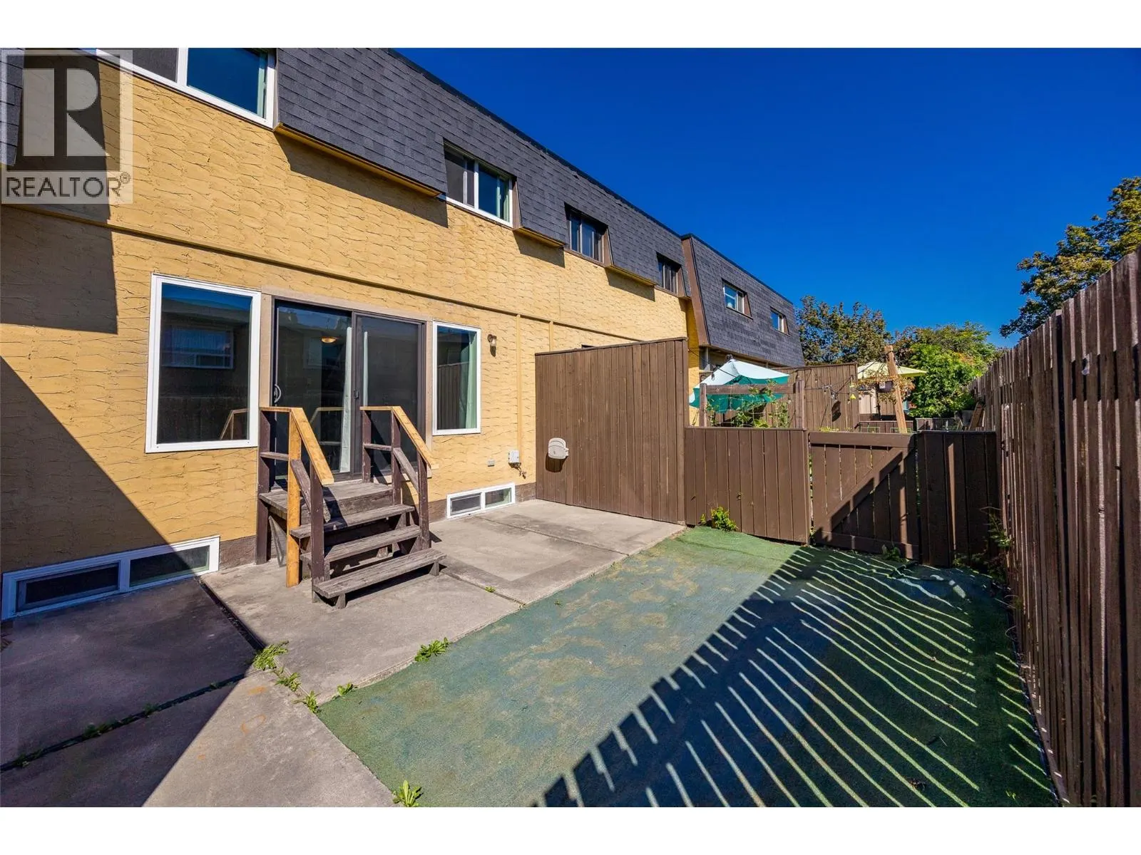 1283 Bernard Avenue Unit# 4