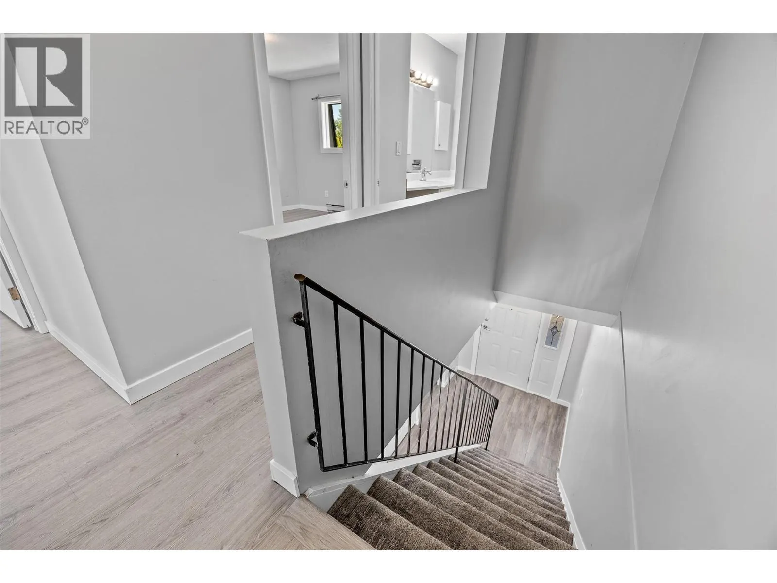 1283 Bernard Avenue Unit# 4