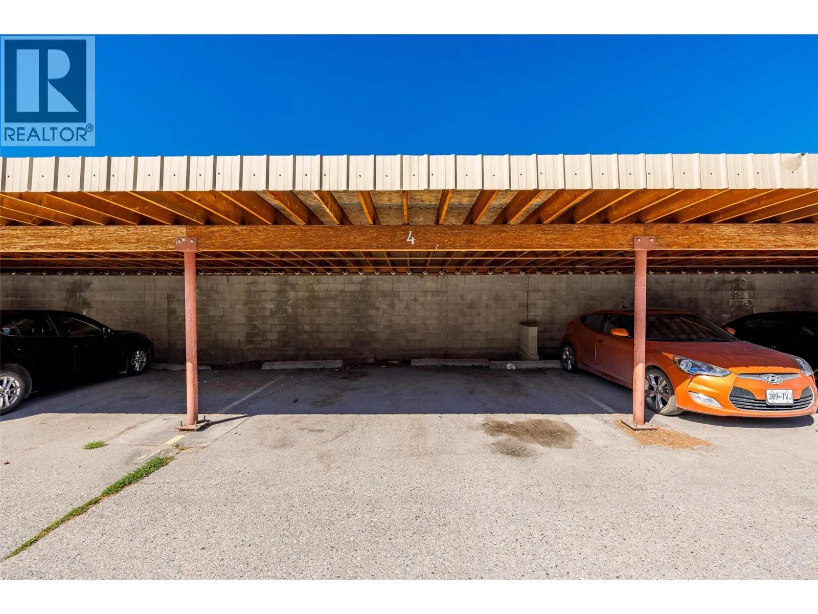 1283 Bernard Avenue Unit# 4