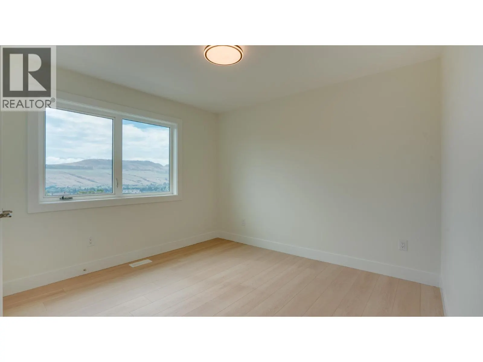 5705 Heritage Drive Unit# 4