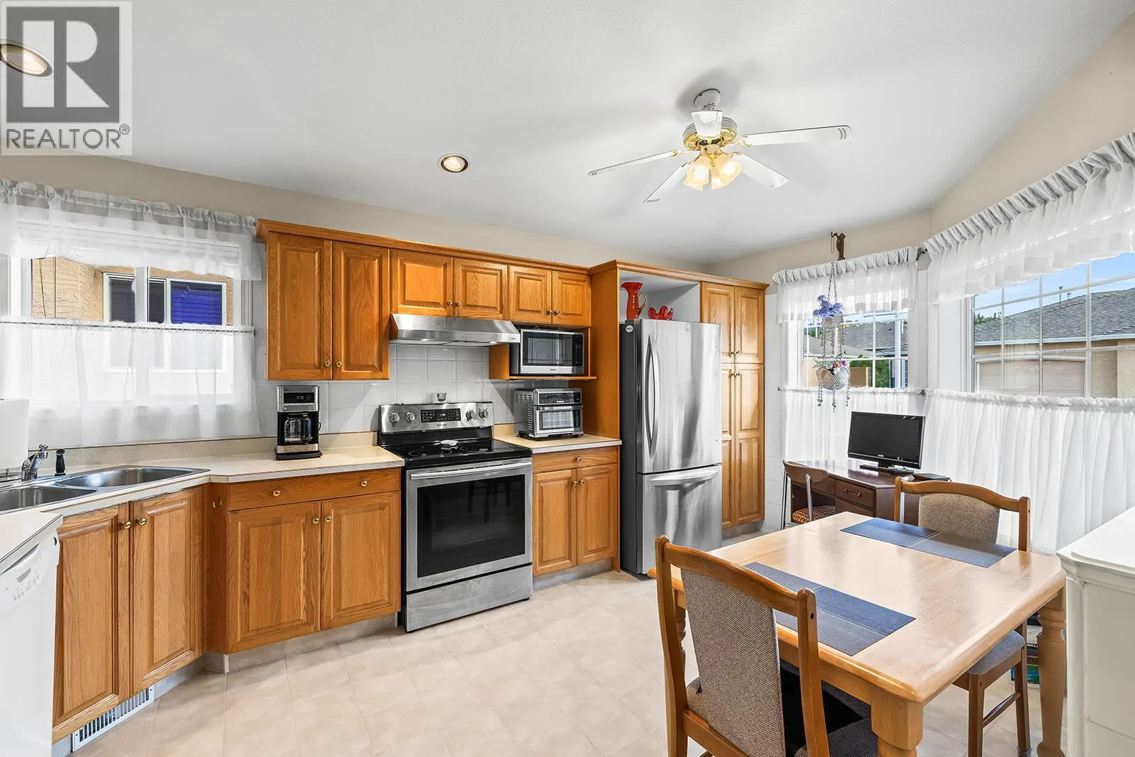 2250 Louie Drive Unit# 96