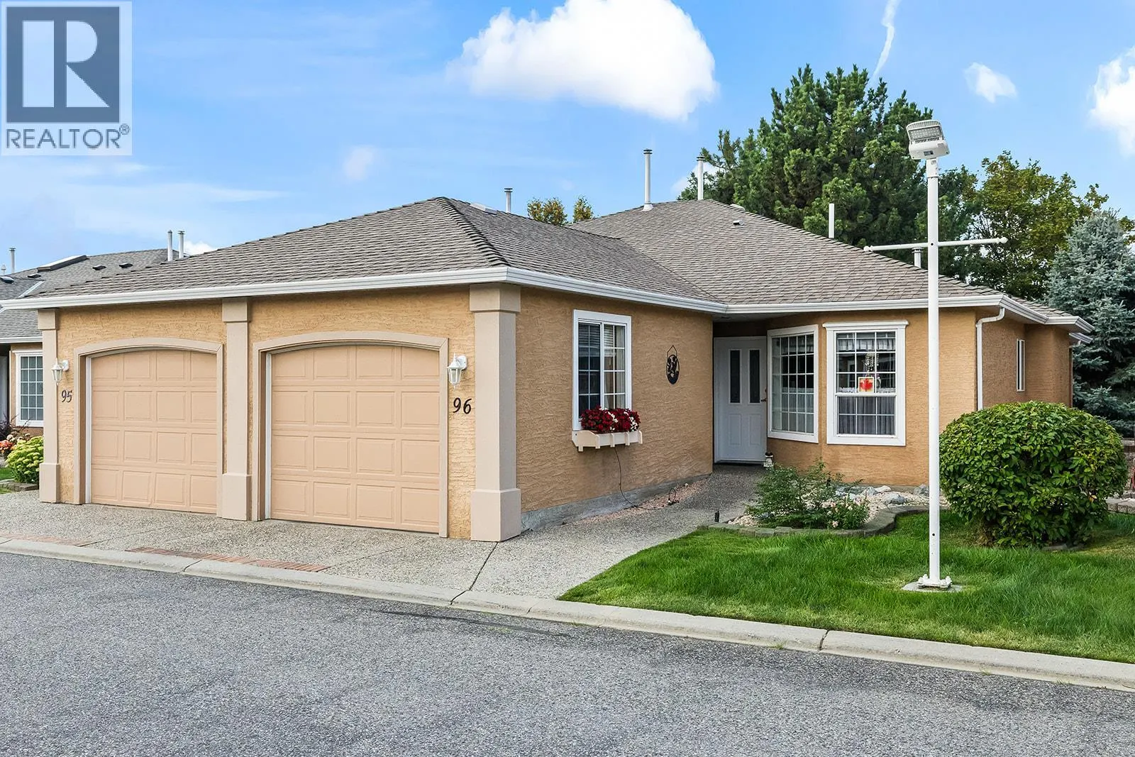 2250 Louie Drive Unit# 96