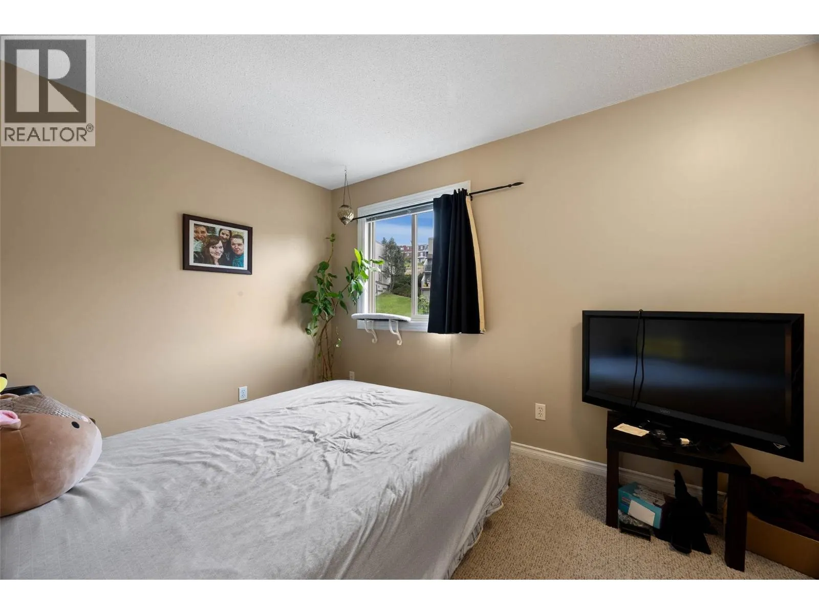 1750 SUMMIT Drive Unit# 13
