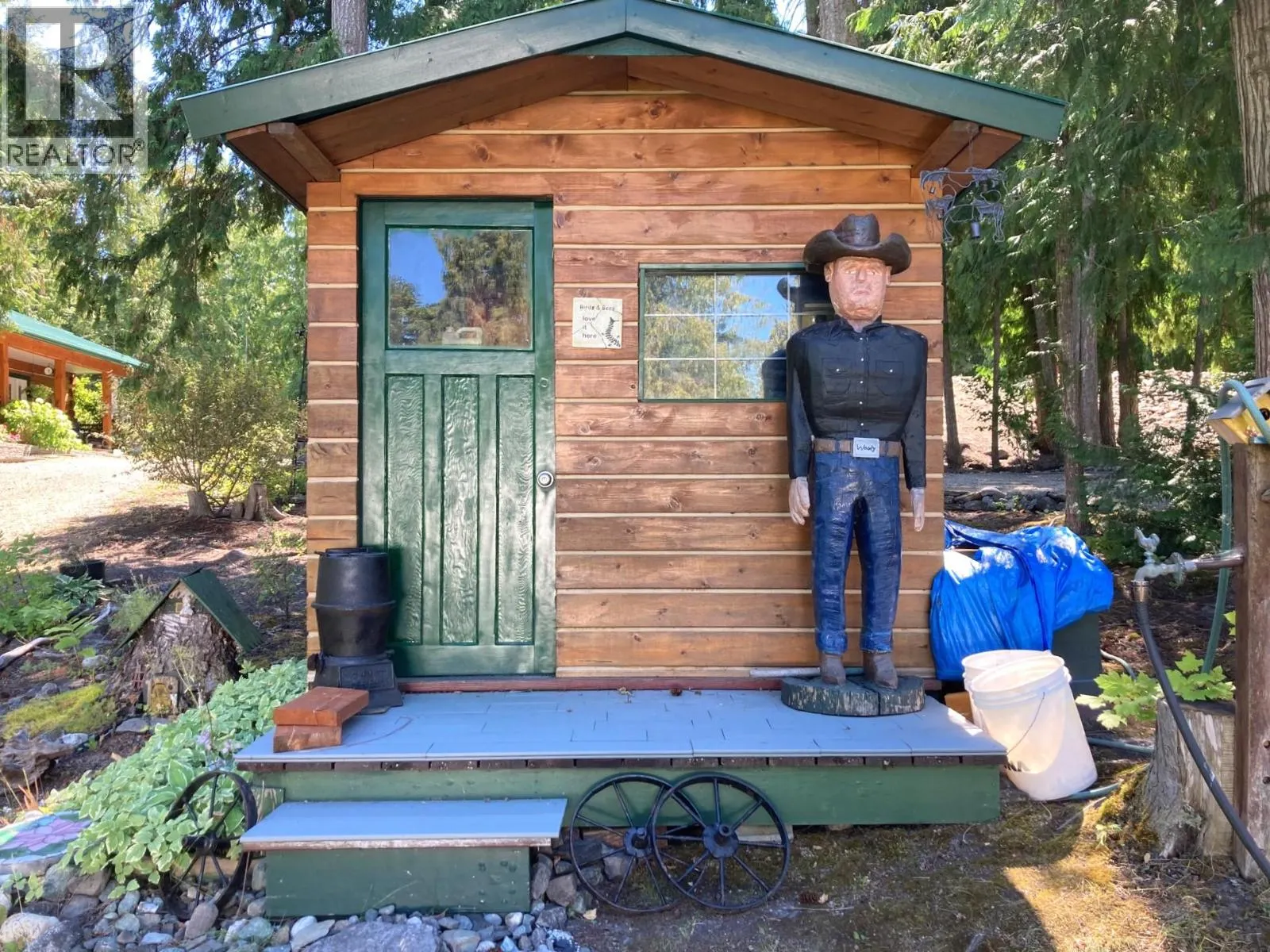 2233 Wildflower Lane