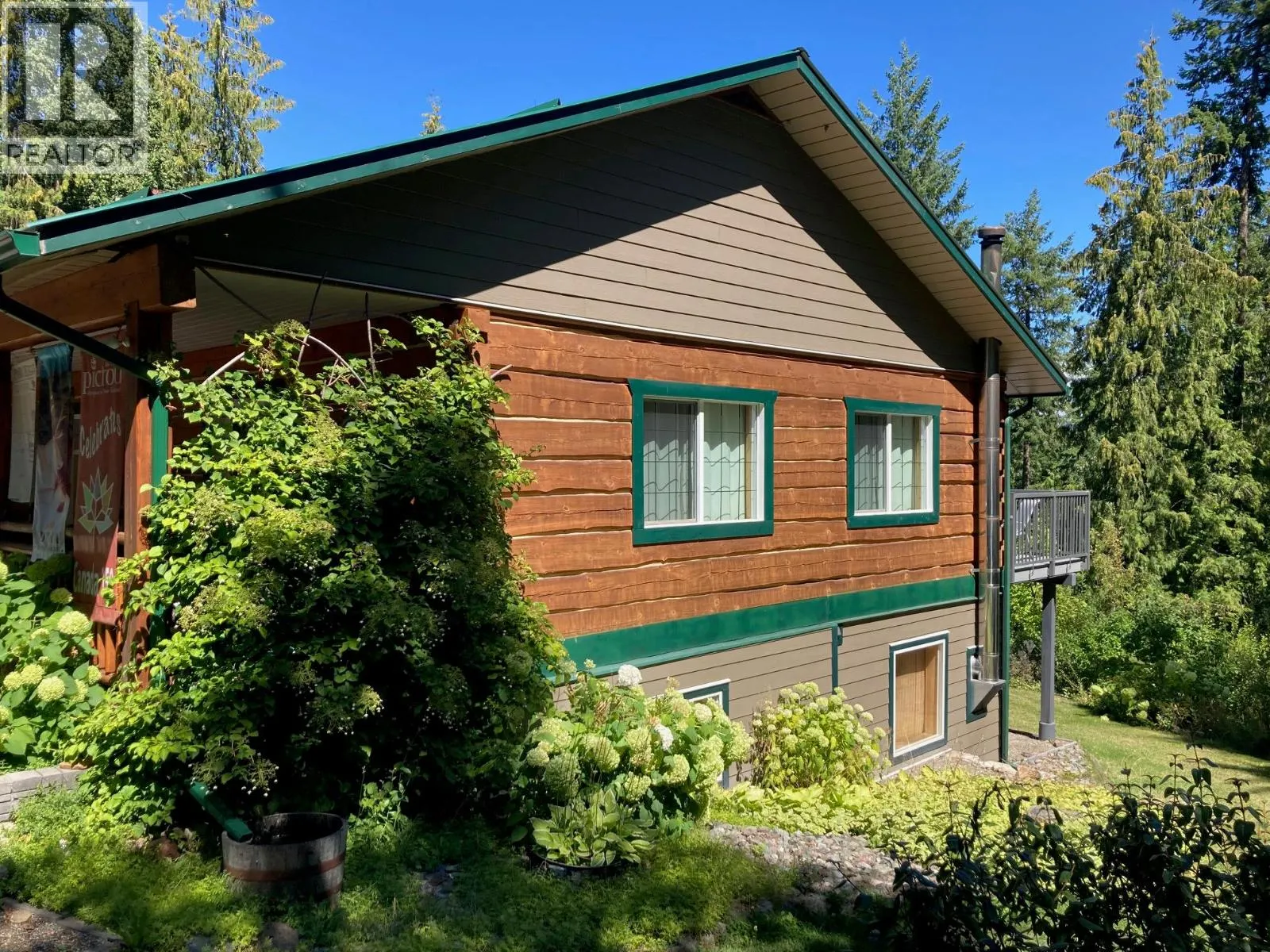 2233 Wildflower Lane
