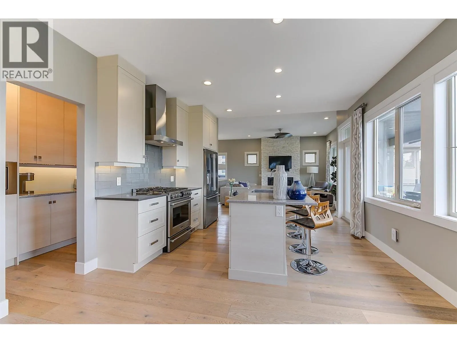 514 Quartz Crescent Unit# 6