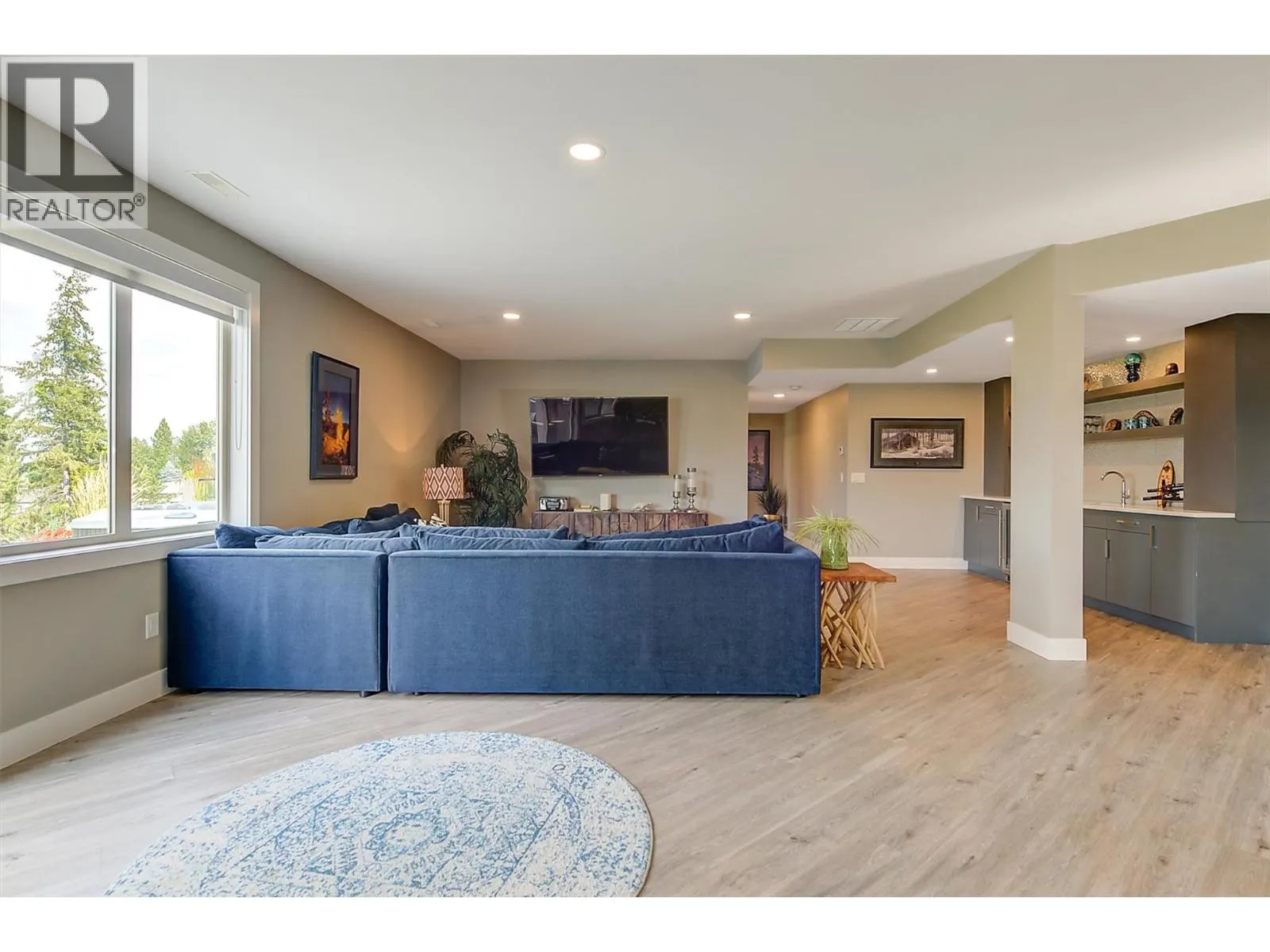 514 Quartz Crescent Unit# 6