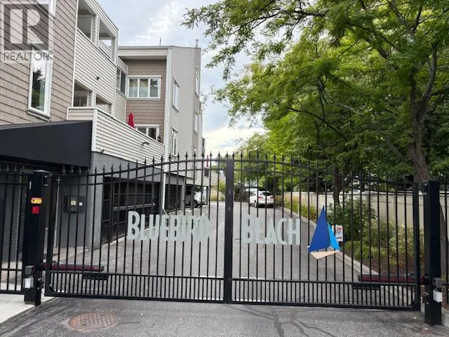 4004 BLUEBIRD Road Unit# 301
