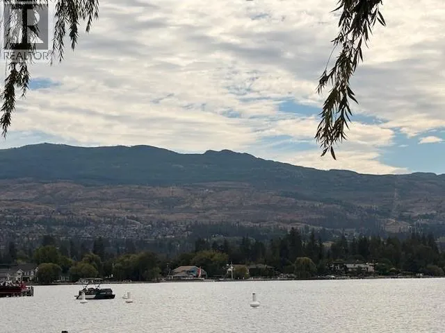 4004 BLUEBIRD Road Unit# 301