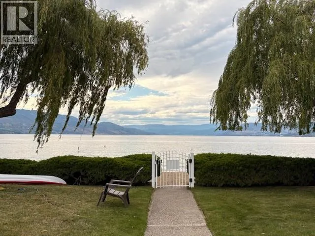 4004 BLUEBIRD Road Unit# 301