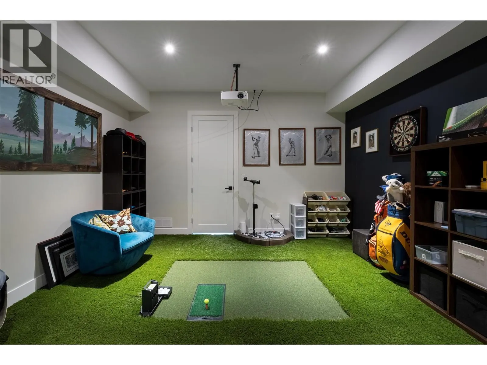 640 Mt. Ida Crescent