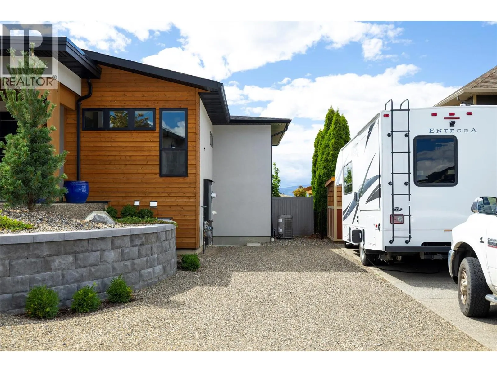 640 Mt. Ida Crescent