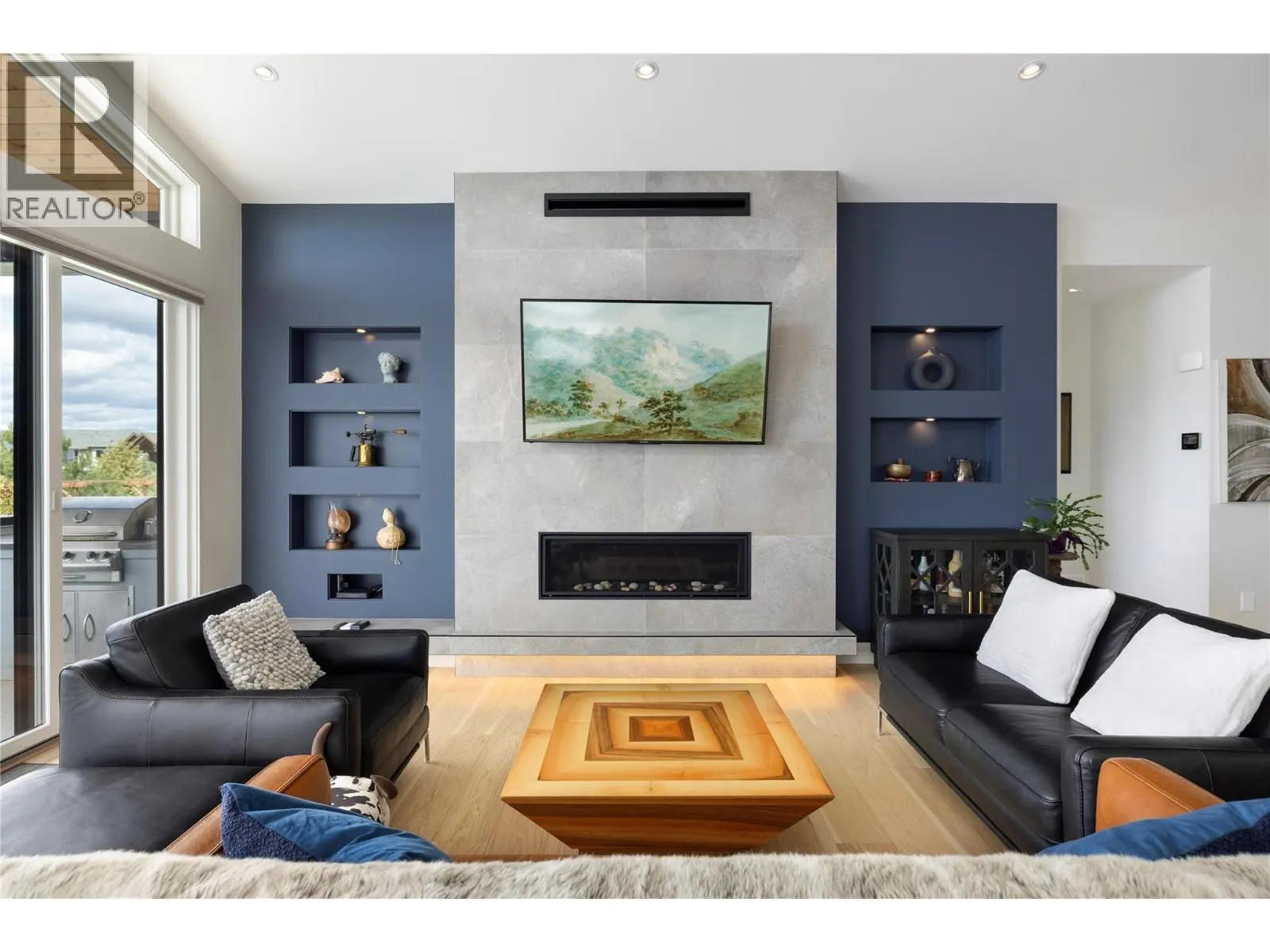 640 Mt. Ida Crescent