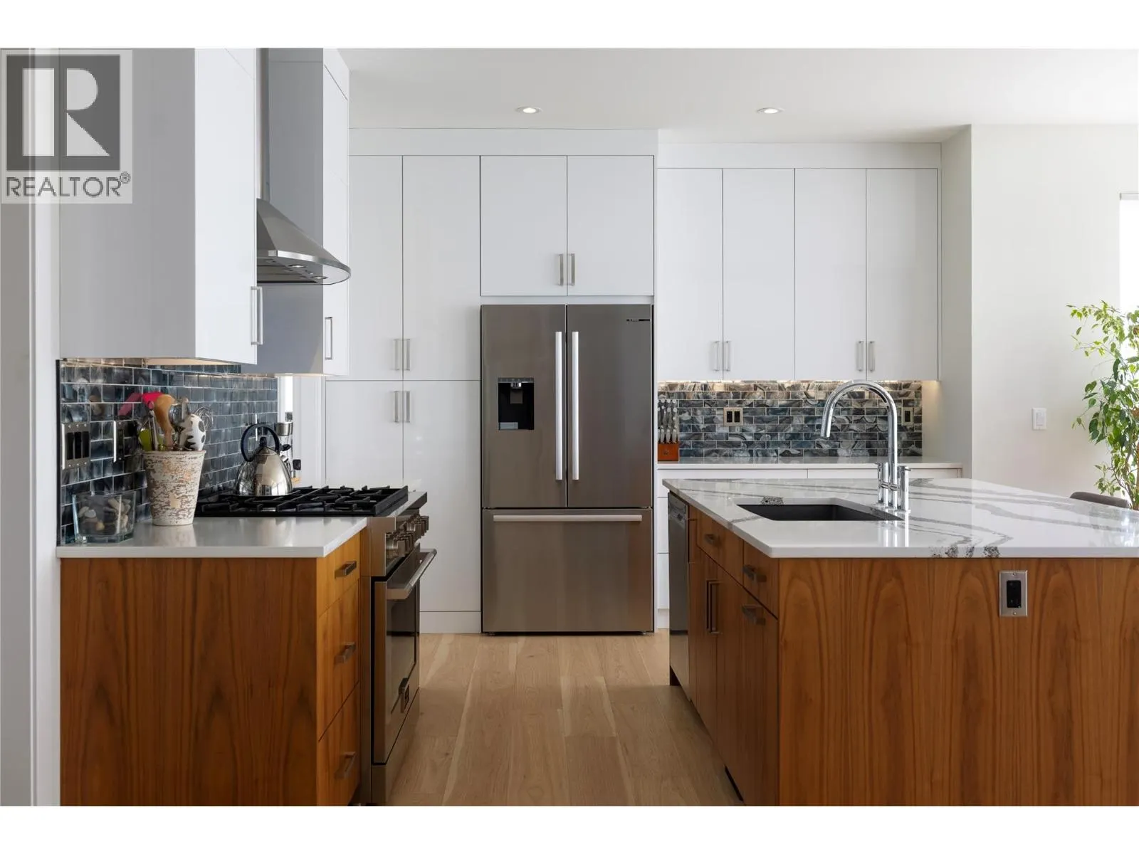 640 Mt. Ida Crescent