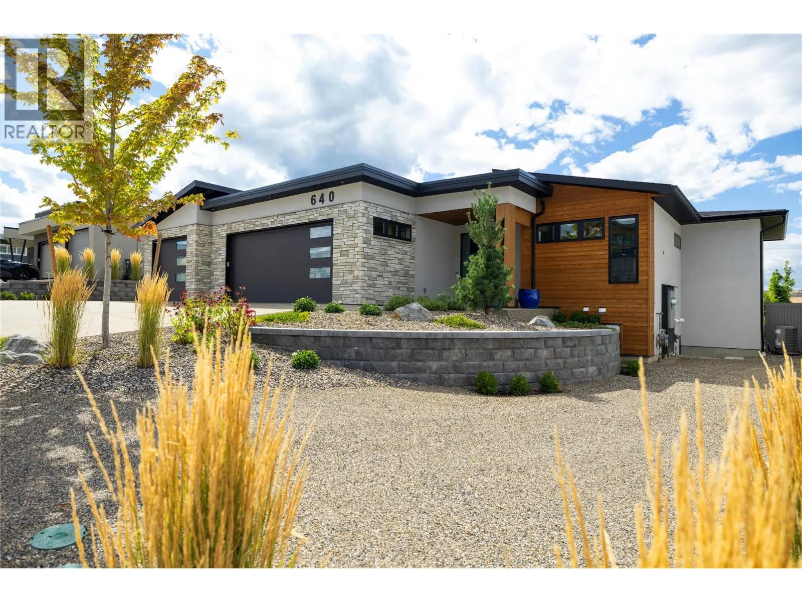 640 Mt. Ida Crescent