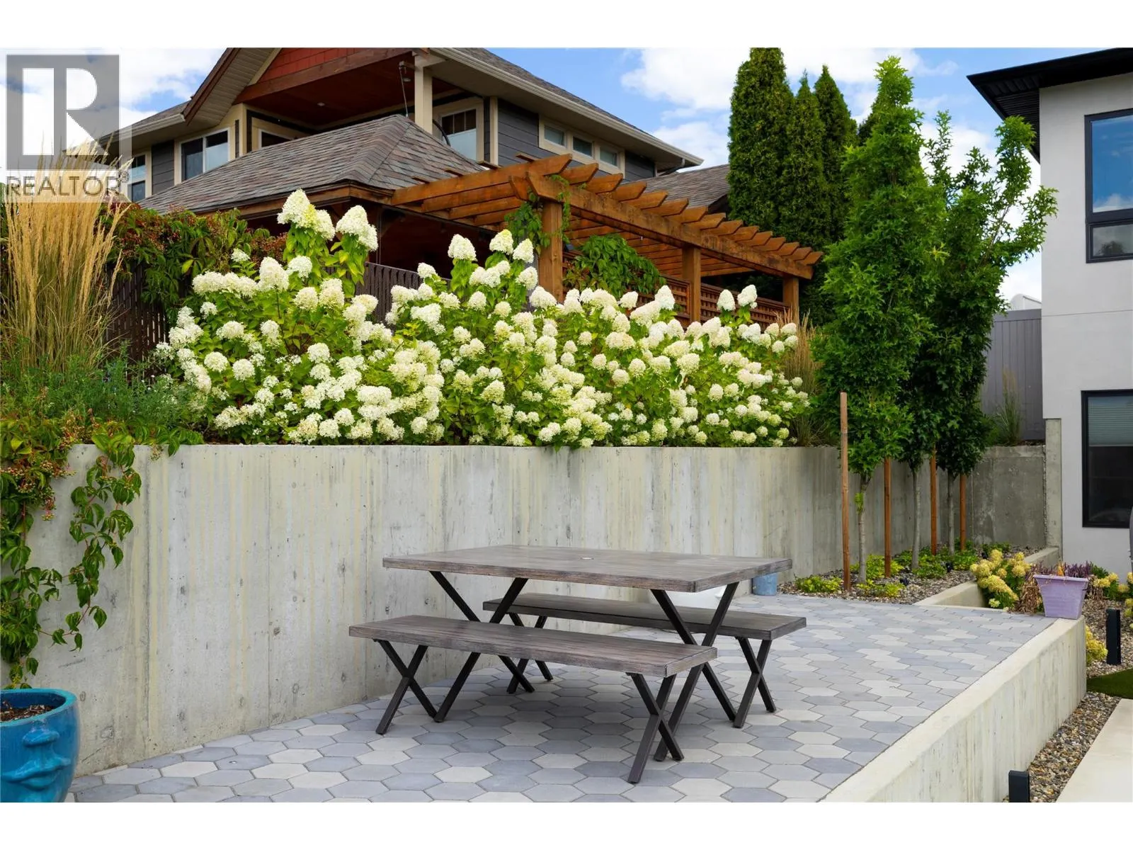640 Mt. Ida Crescent