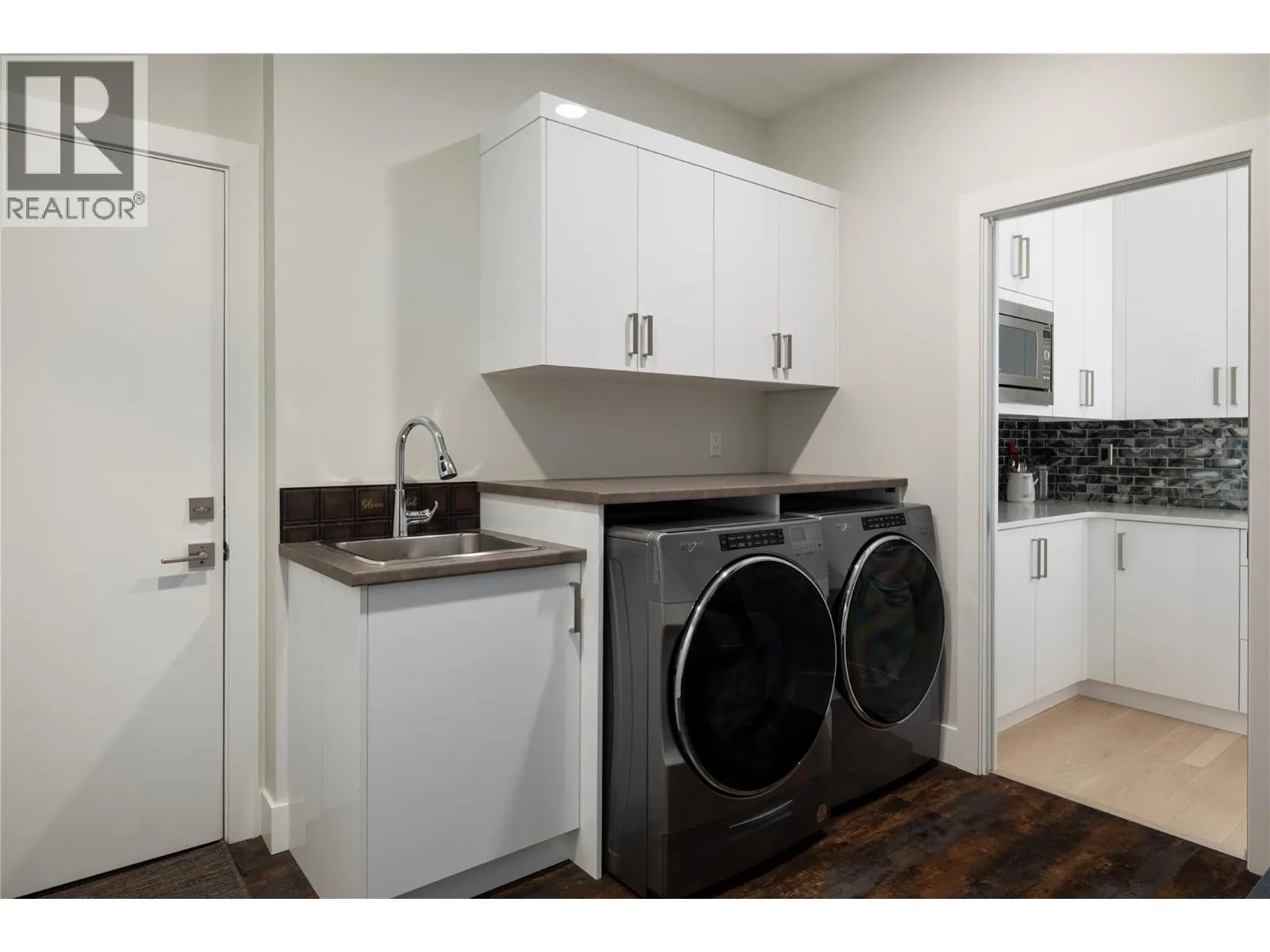640 Mt. Ida Crescent