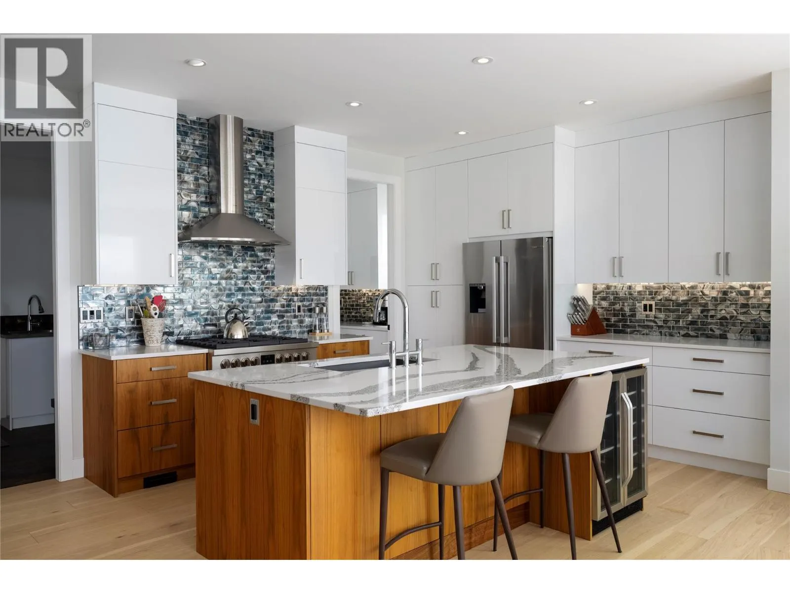 640 Mt. Ida Crescent