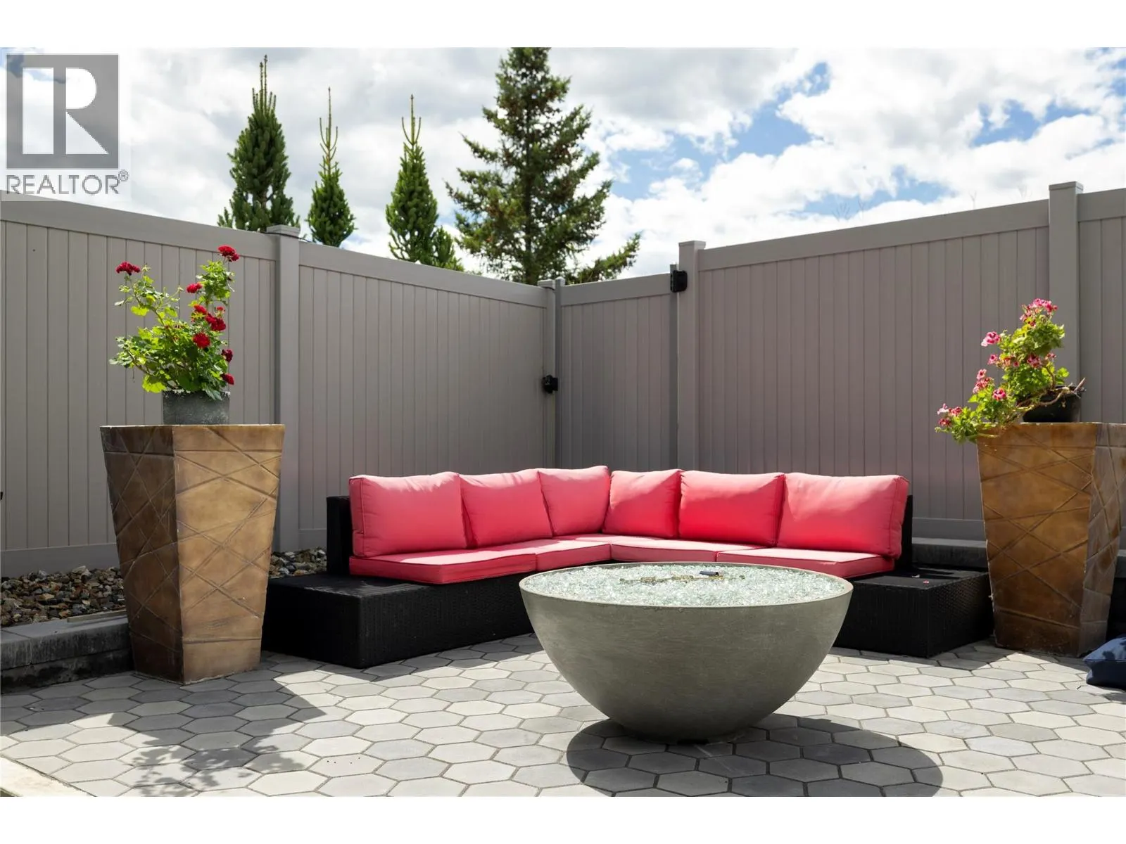 640 Mt. Ida Crescent