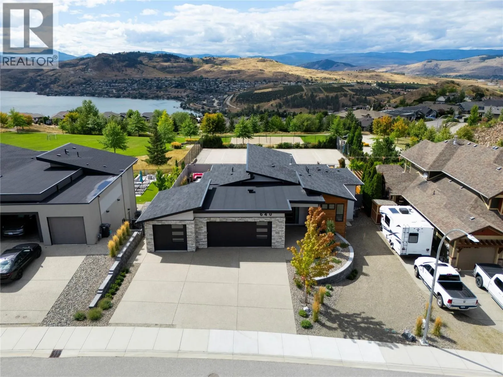 640 Mt. Ida Crescent