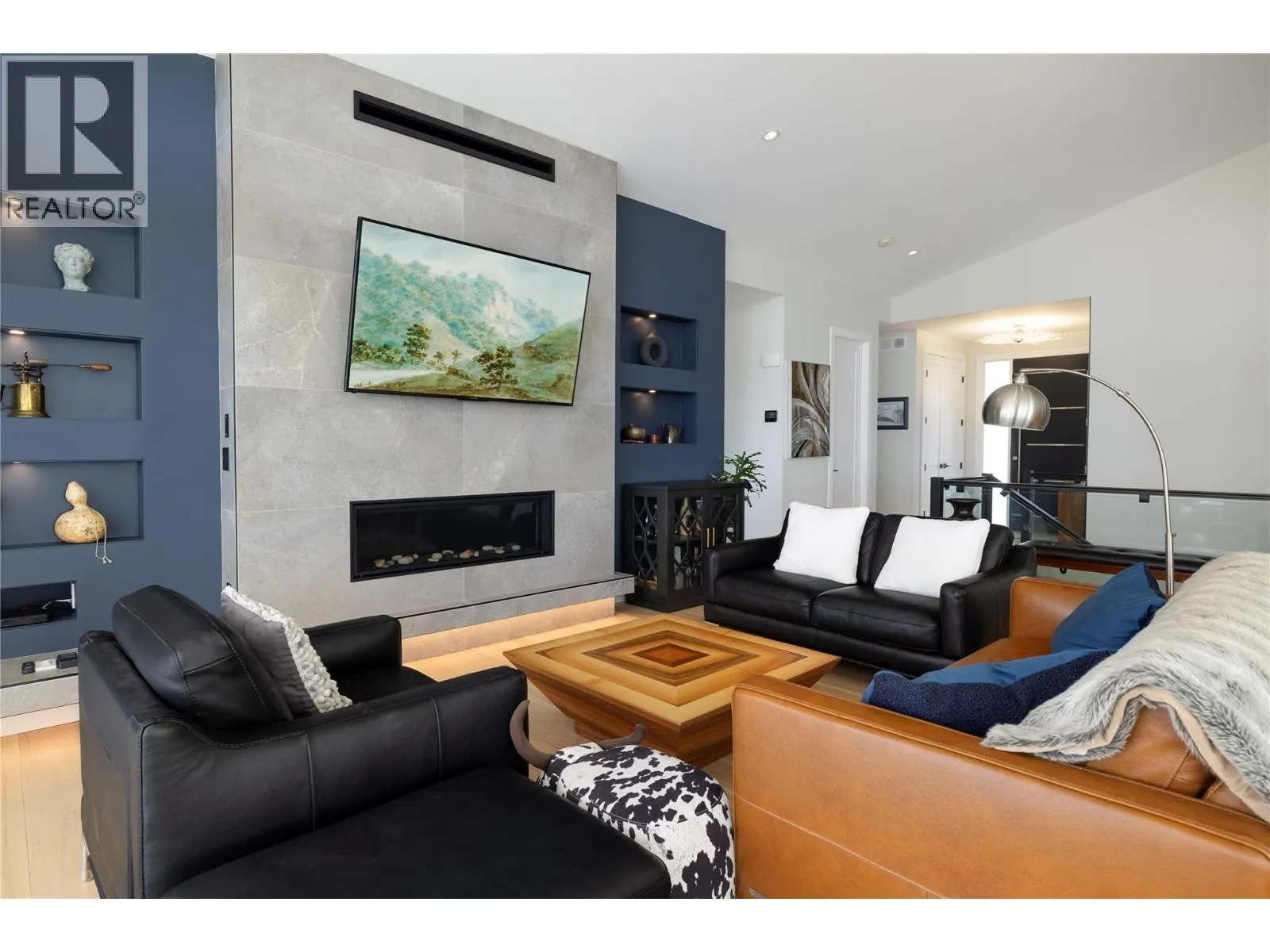 640 Mt. Ida Crescent
