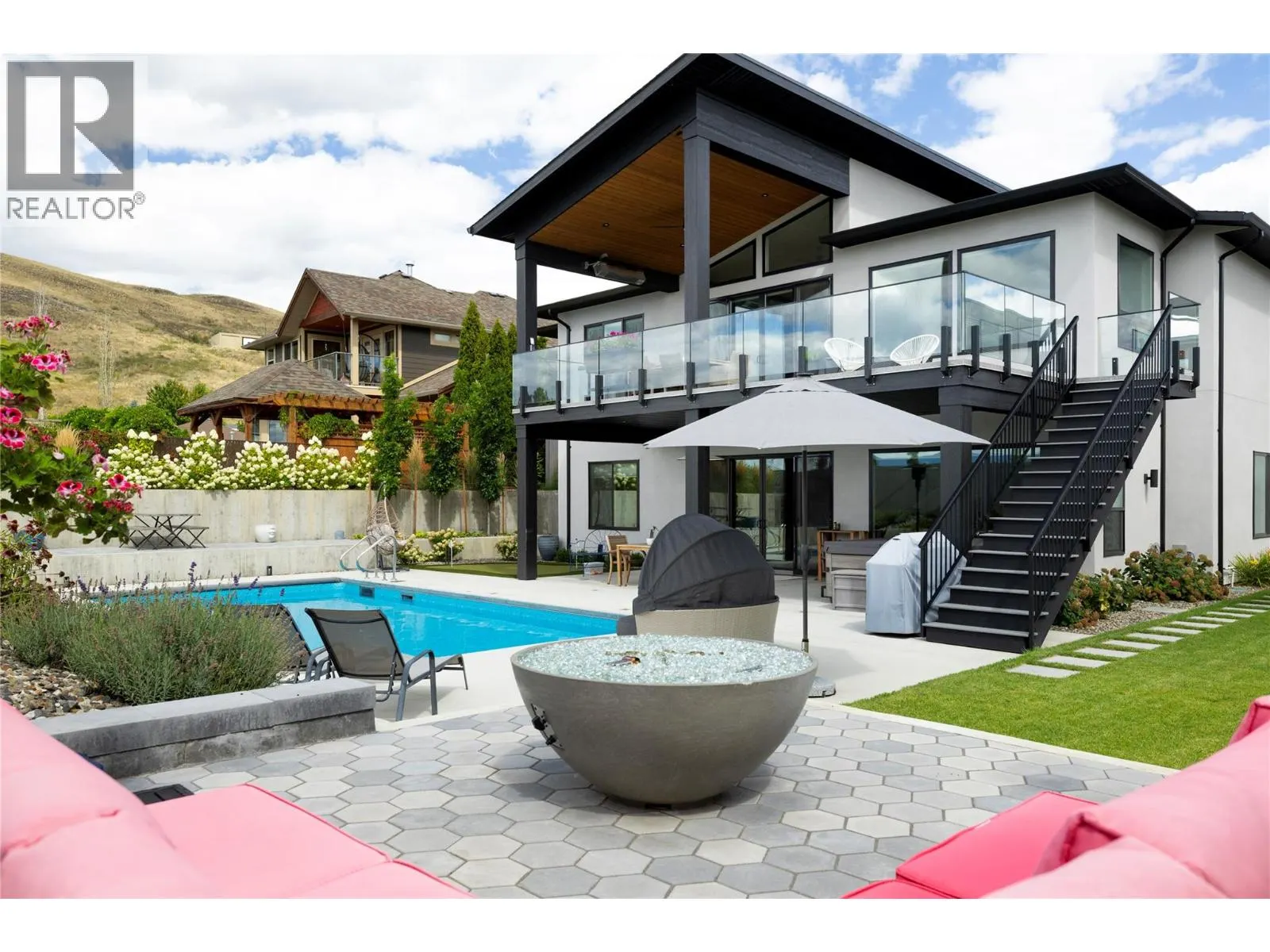 640 Mt. Ida Crescent