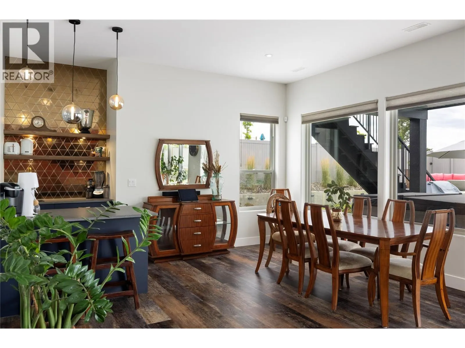 640 Mt. Ida Crescent