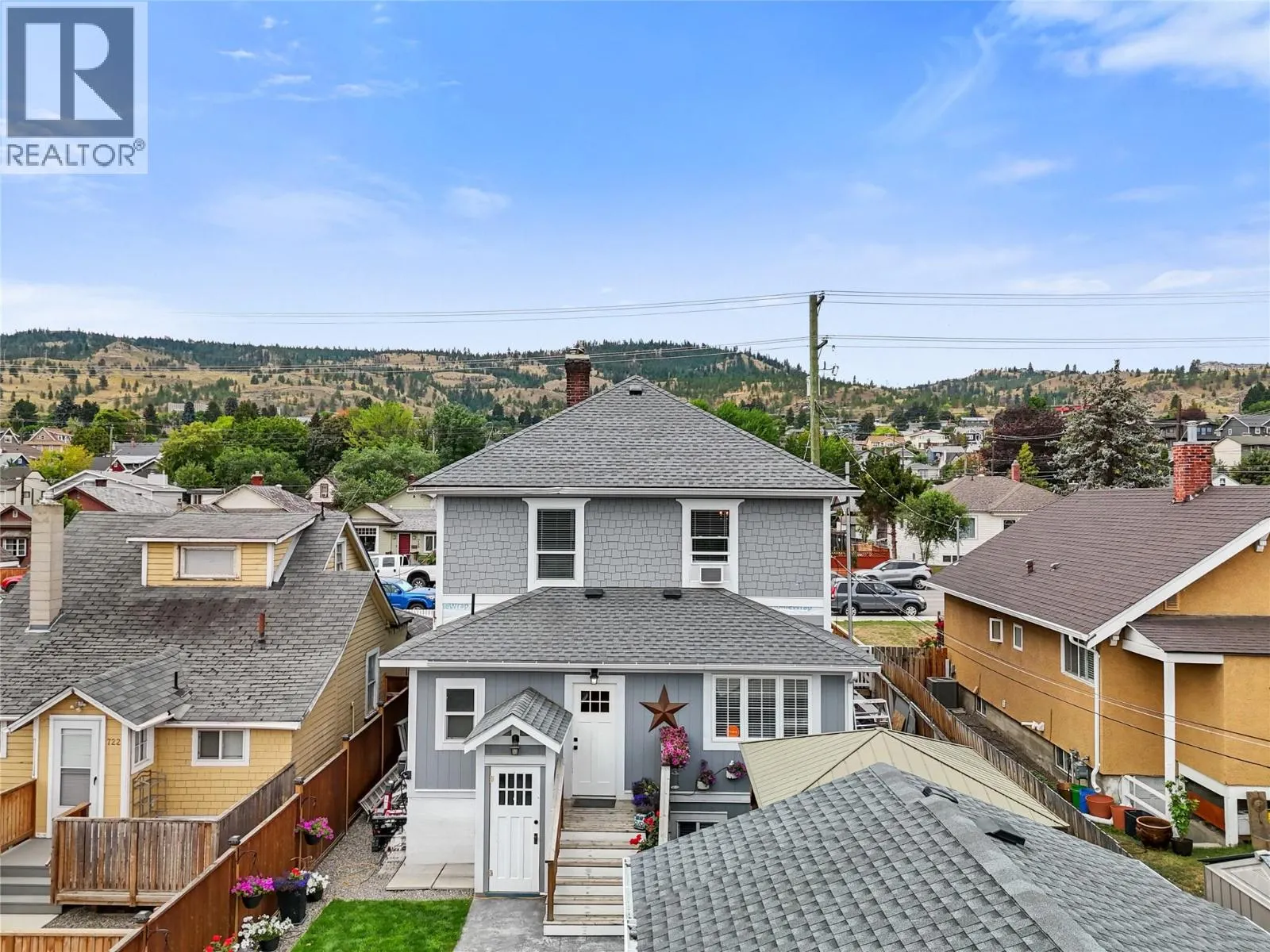 716 Columbia Street