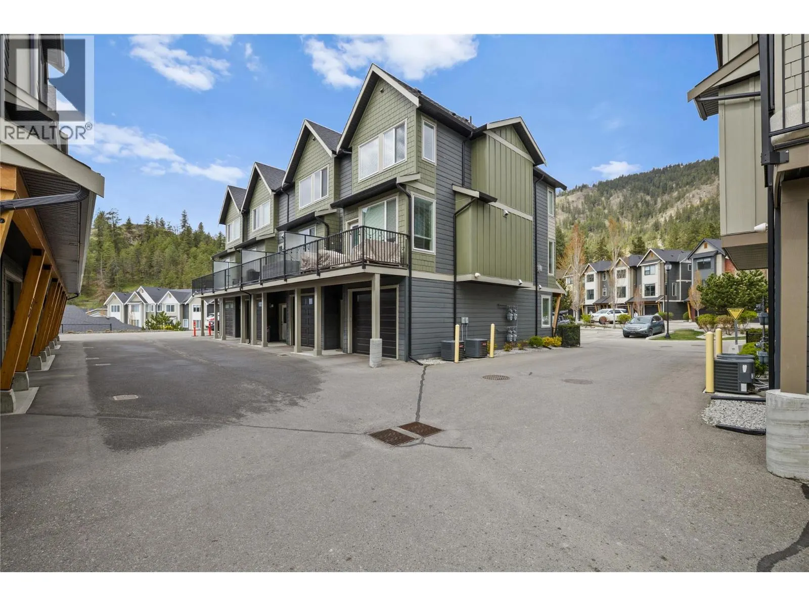 2490 Tuscany Drive Unit# 24