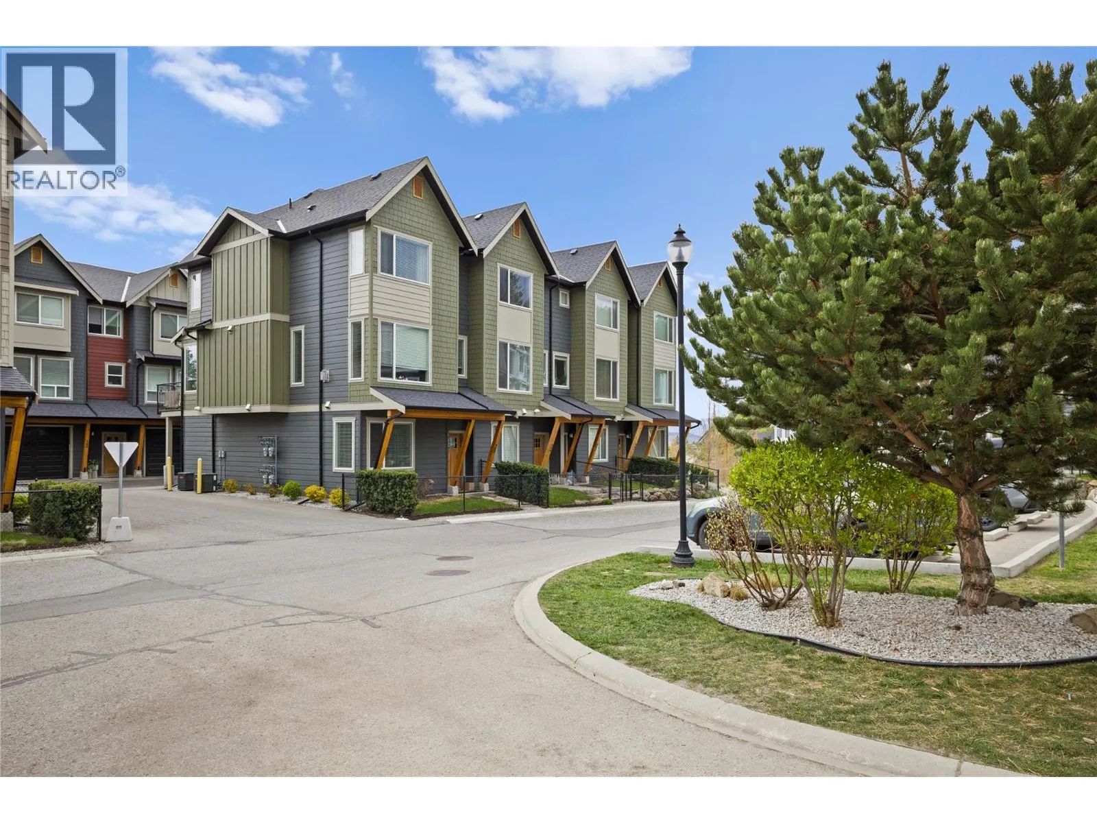 2490 Tuscany Drive Unit# 24