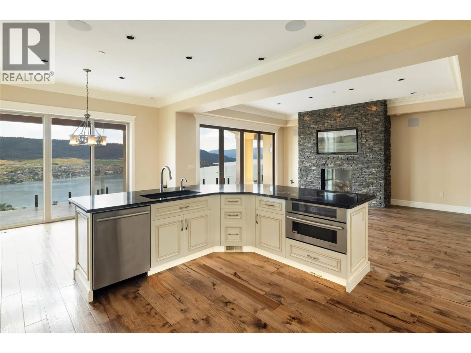 108 Vineyard Way