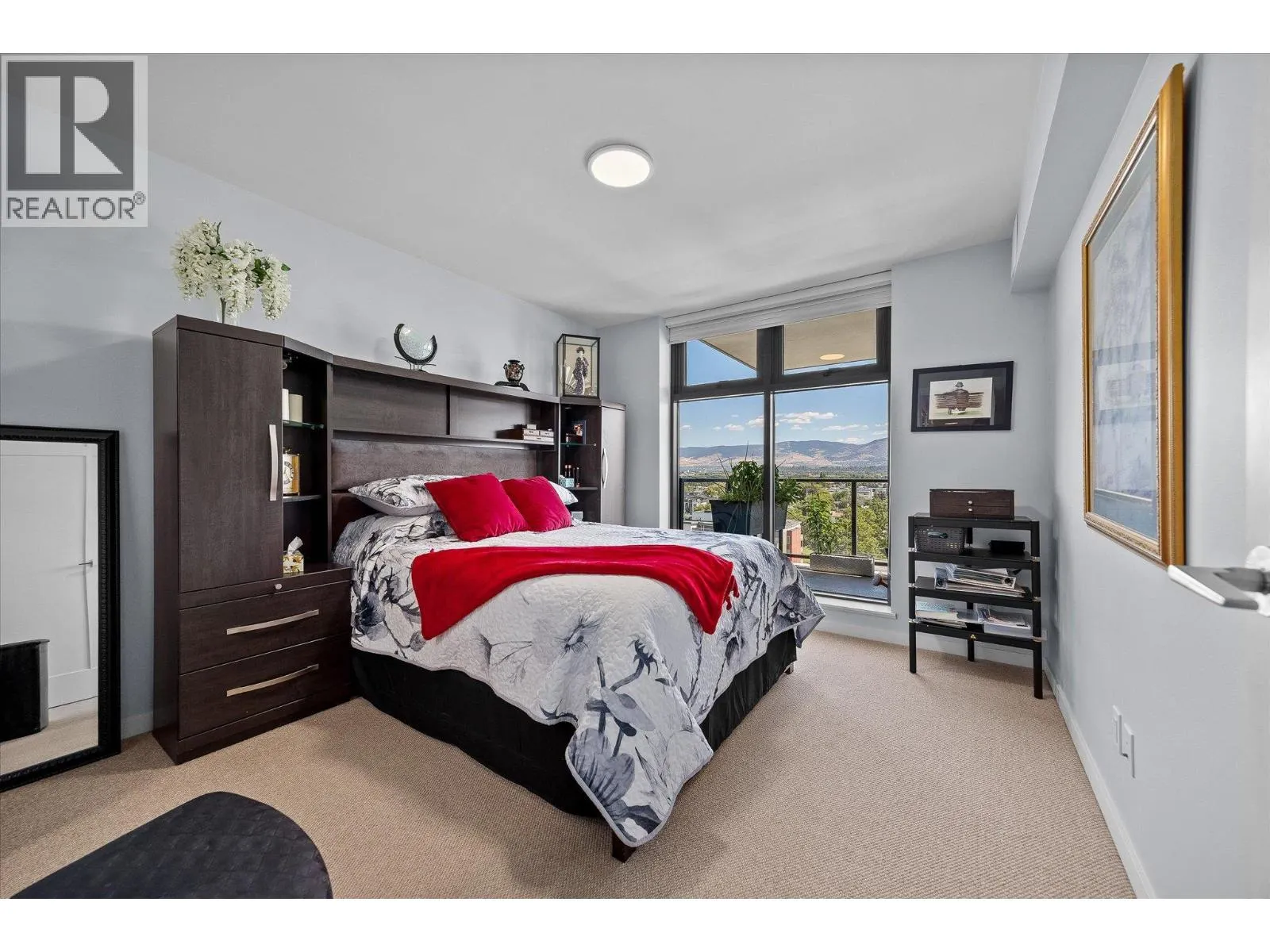 485 Groves Avenue Unit# 902 Lot# 902