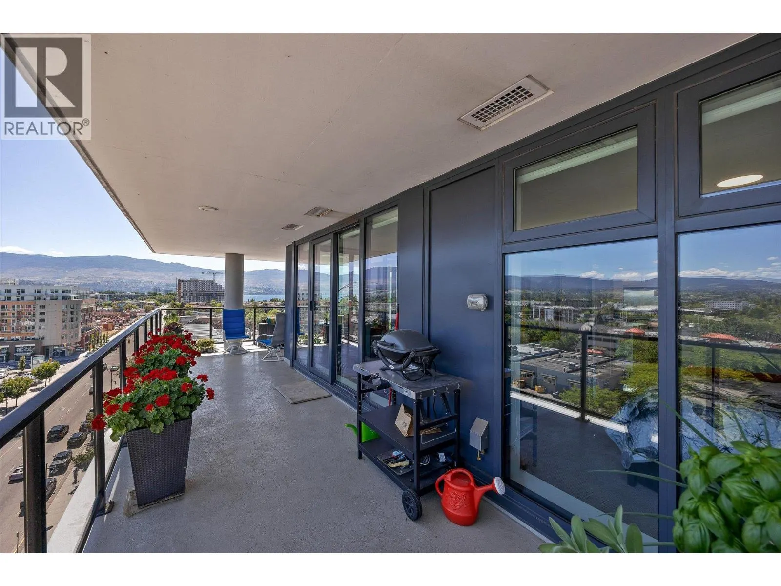 485 Groves Avenue Unit# 902 Lot# 902