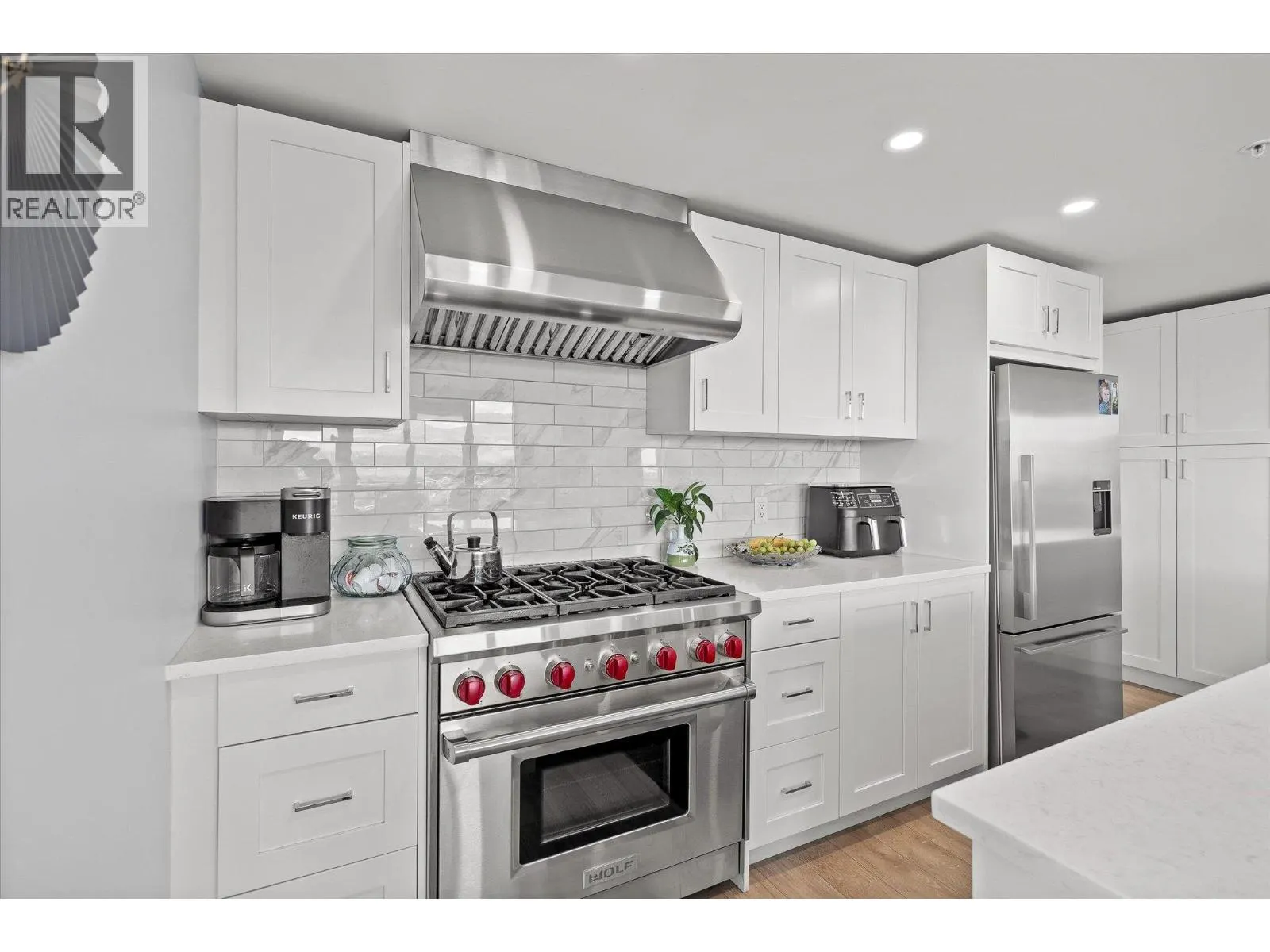 485 Groves Avenue Unit# 902 Lot# 902