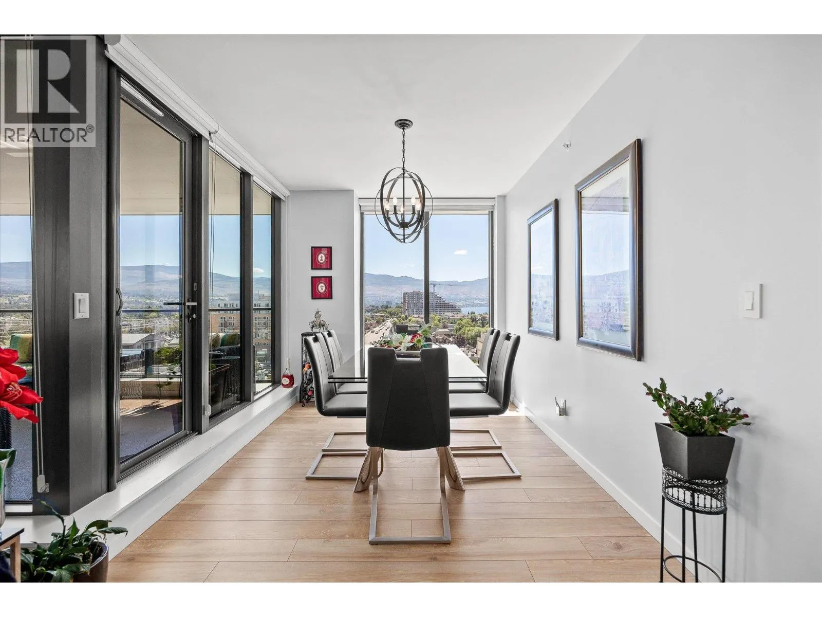 485 Groves Avenue Unit# 902 Lot# 902