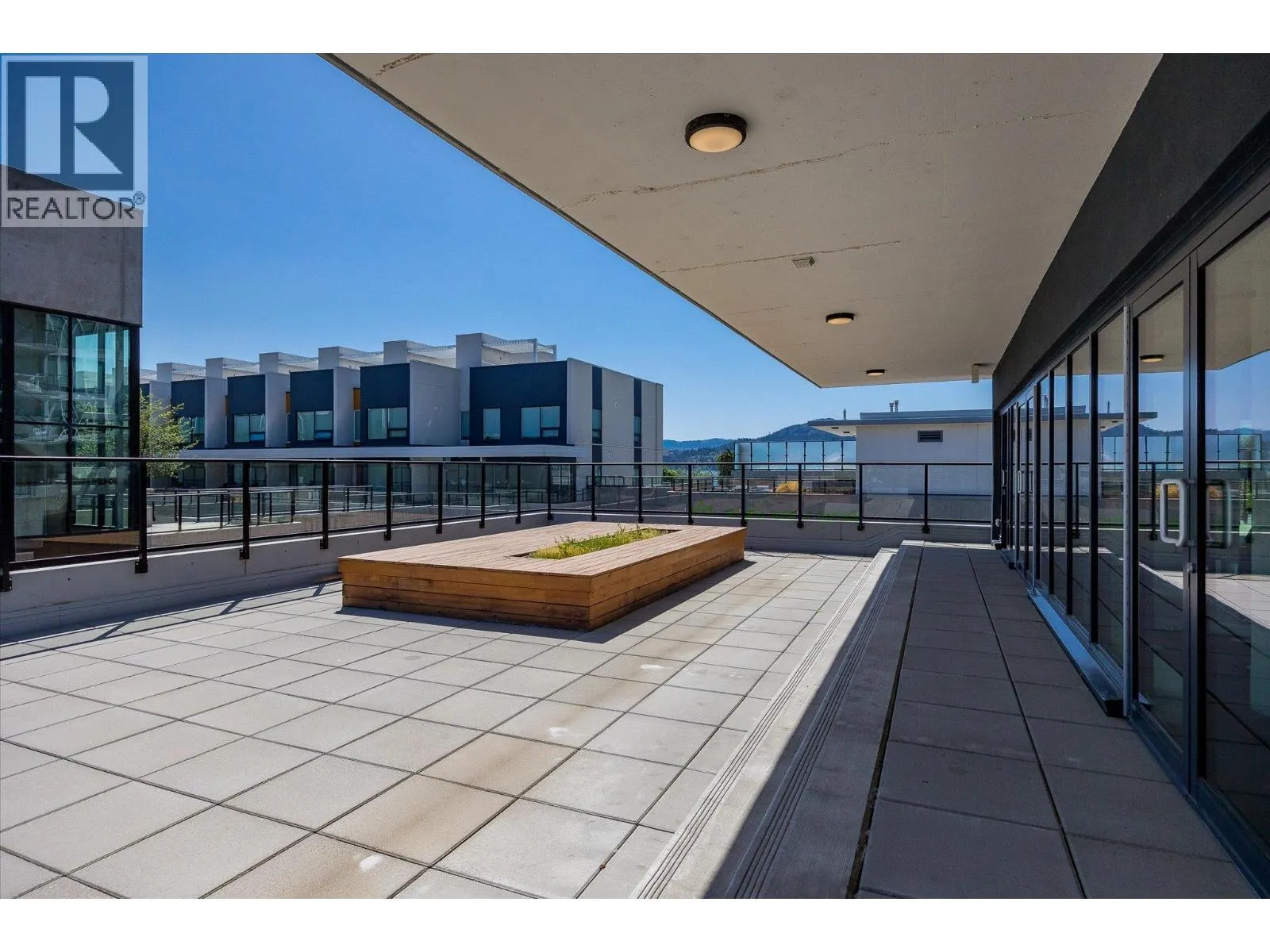 485 Groves Avenue Unit# 902 Lot# 902