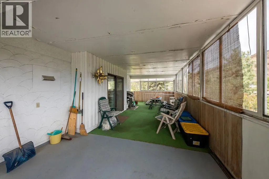 1561 Plateau Place