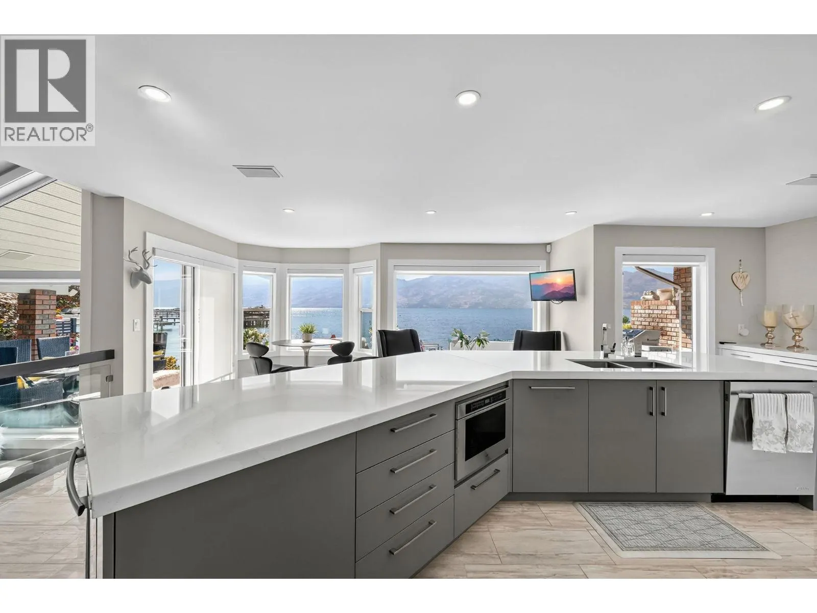 2589 Whitworth Road Unit# 3
