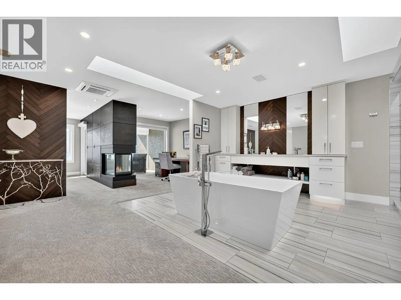 2589 Whitworth Road Unit# 3
