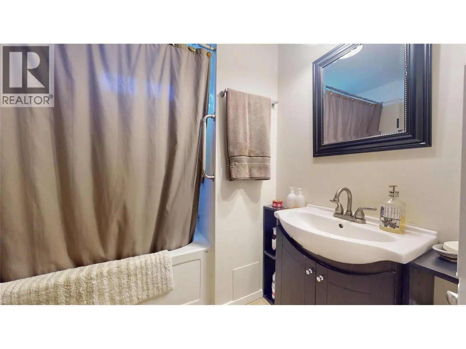 700 Patterson Street W Unit# 26