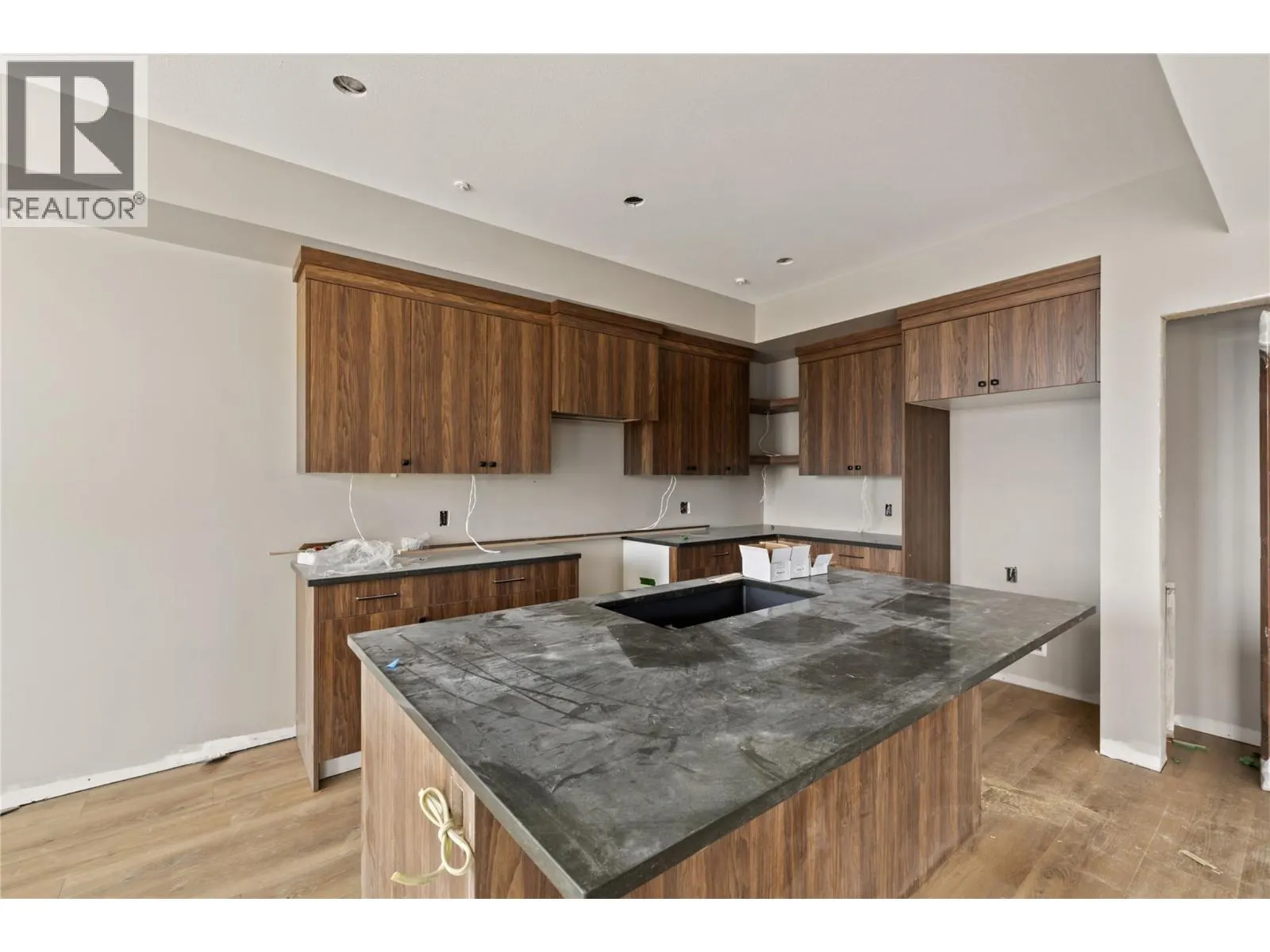 255 Feathertop Way Unit# 86