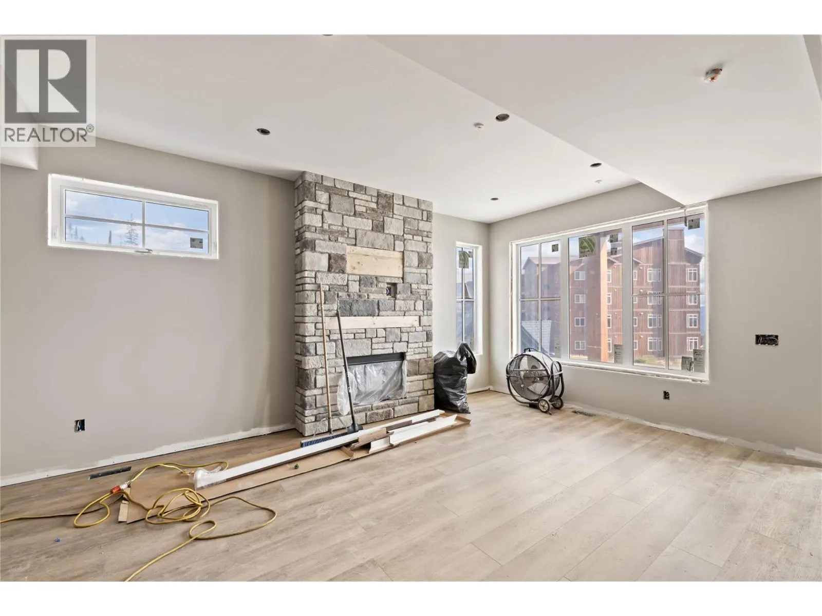 255 Feathertop Way Unit# 87