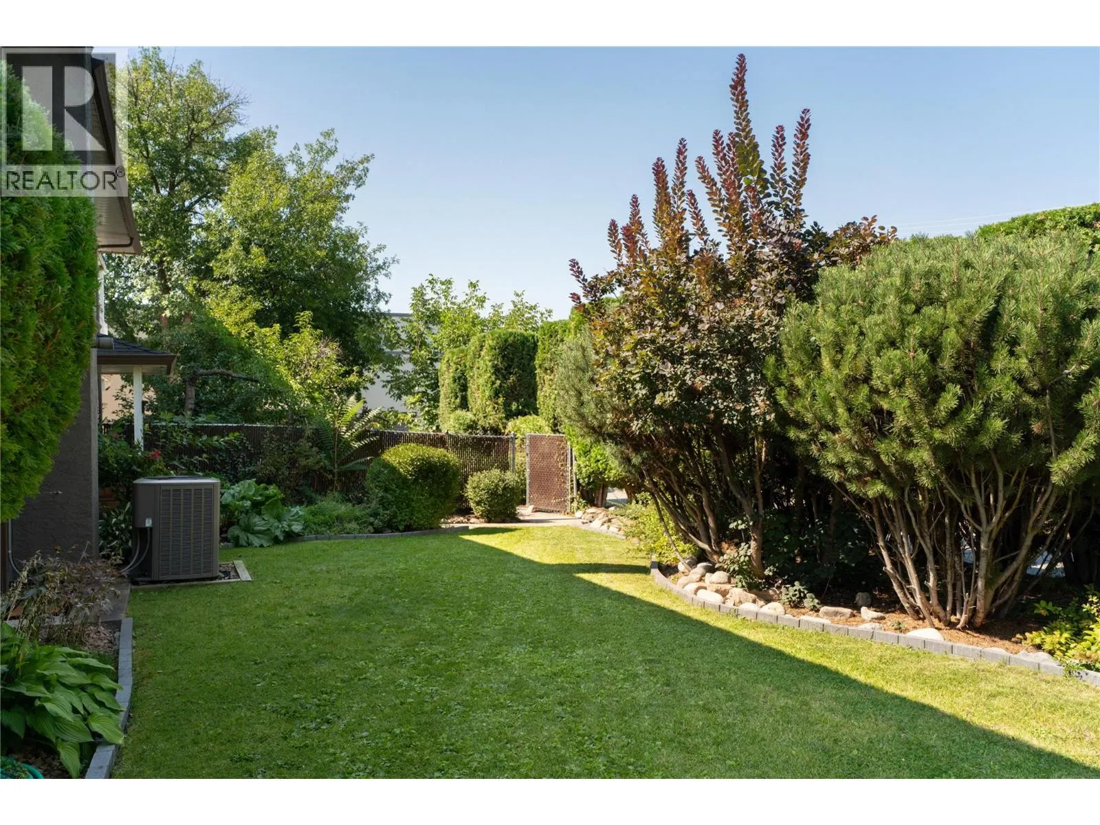 764 MAYFAIR Court