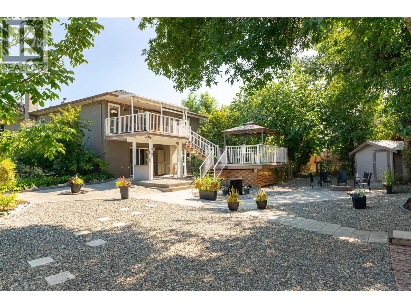 764 MAYFAIR Court