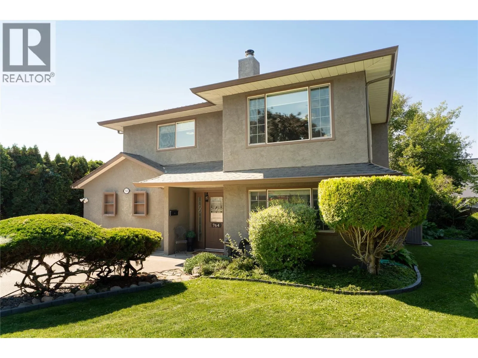 764 MAYFAIR Court