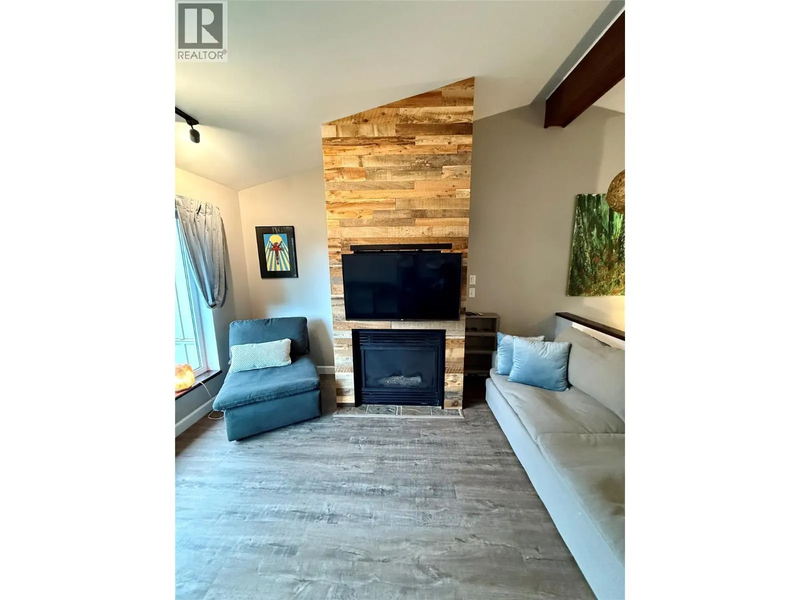 500 Old Spallumcheen Road Unit# 203