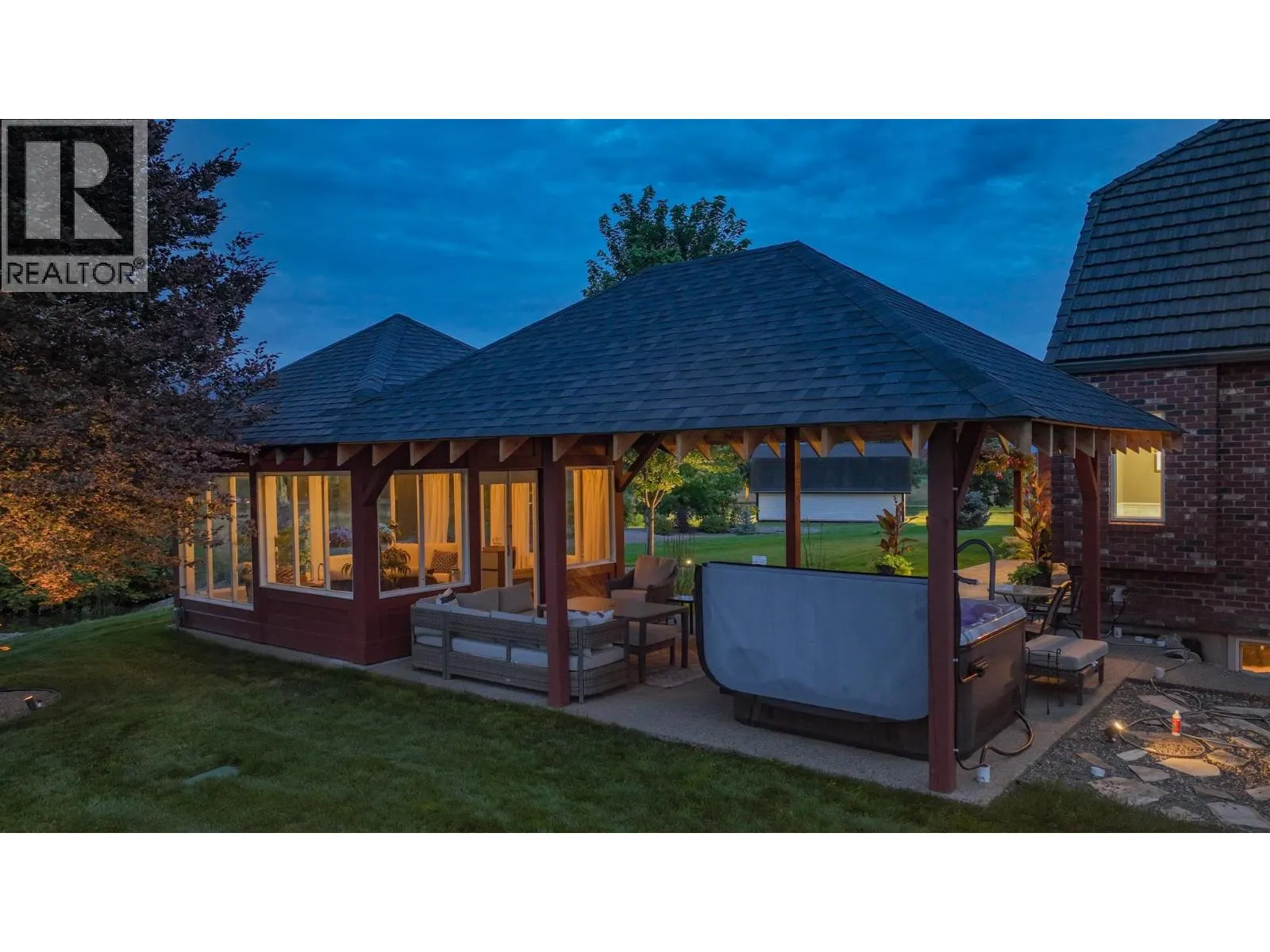 8163 Old Kamloops Road