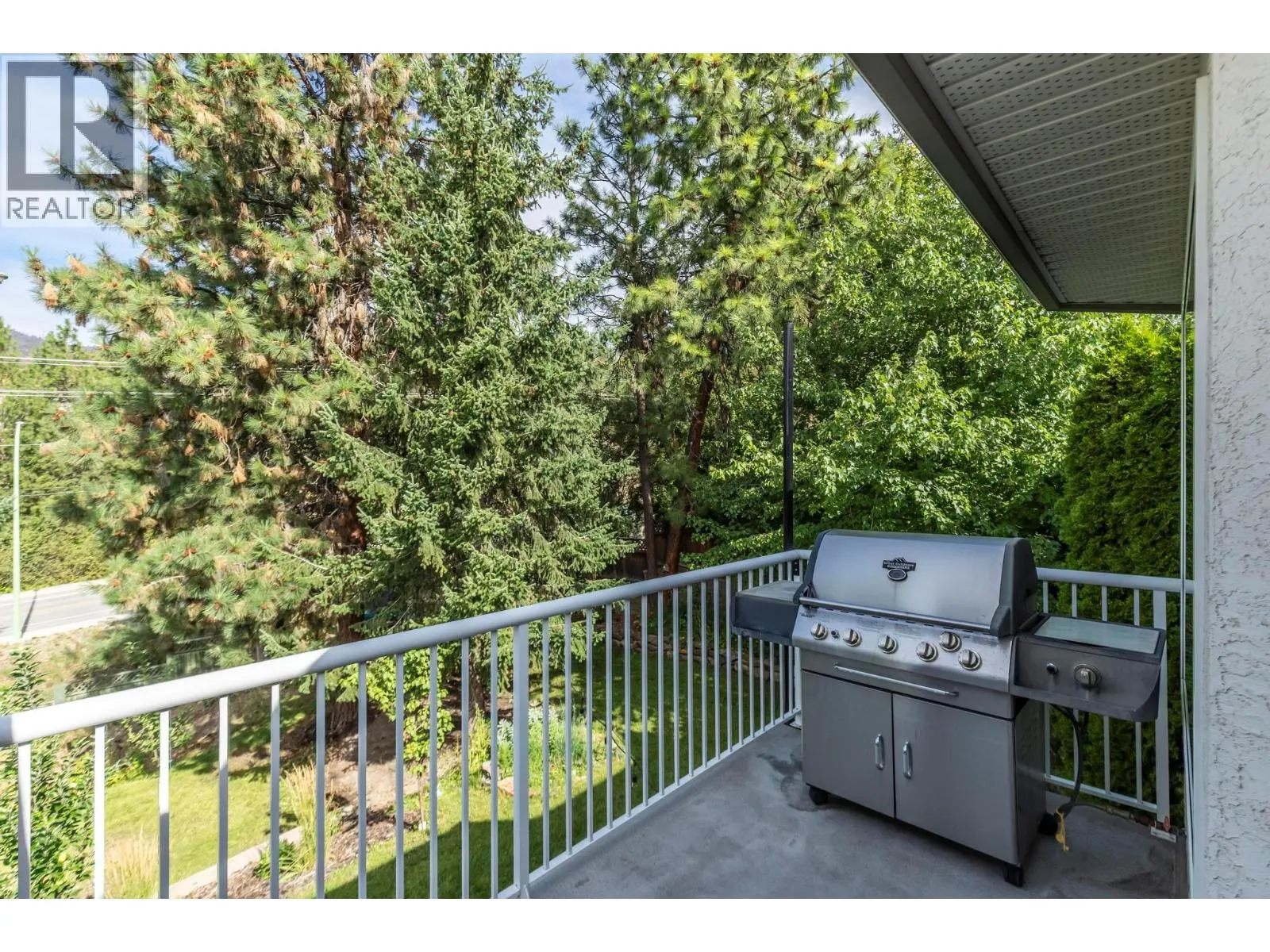 2098 Sunview Drive