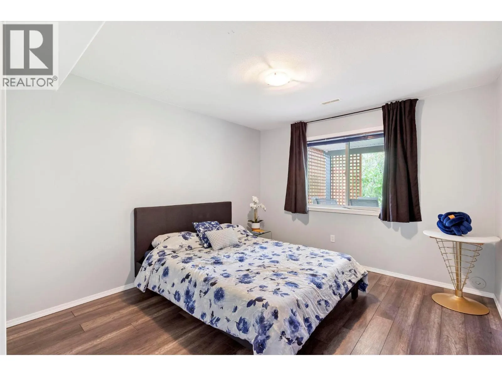 2098 Sunview Drive